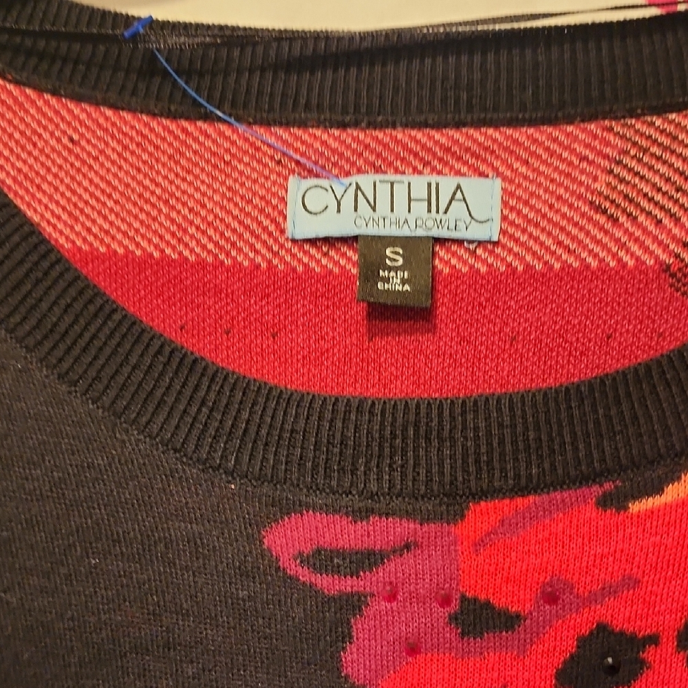 Cynthia Rowley Black and Red Black Sweater Never Been Worn